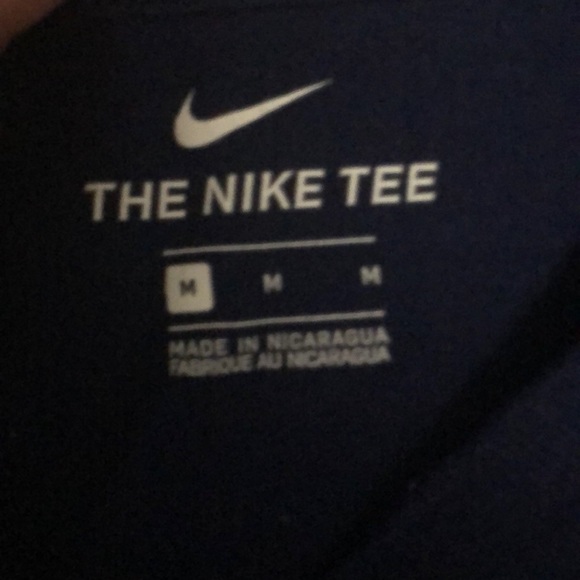 Blue Nike T-shirt! - Picture 2 of 3